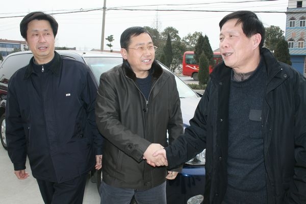刘氏集团董事长_刘氏集团董事长的千金